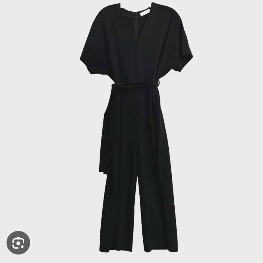 OAK + FORT Black Sleeveless V-Neck jumpsuit